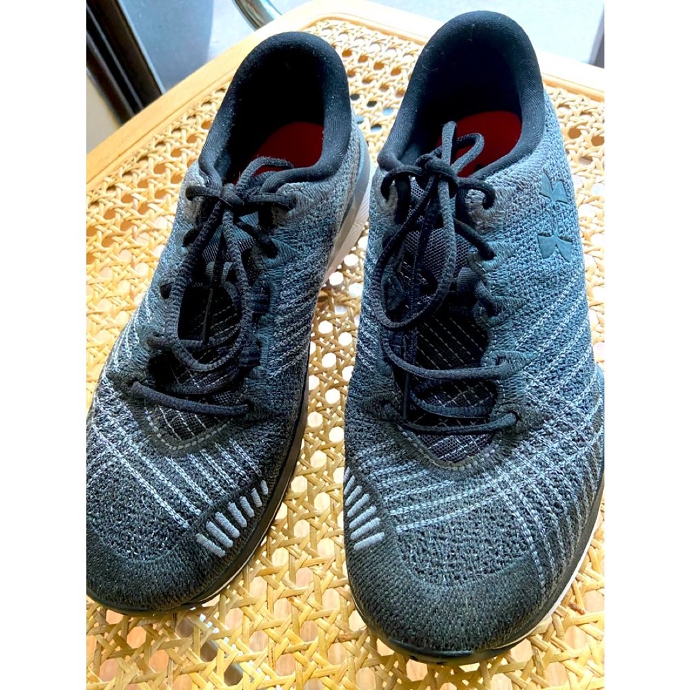 SALE!!! New  Under Armor tennis 👟 🖤